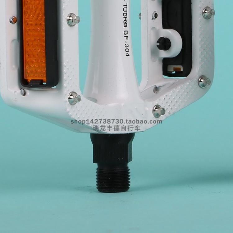 TUBRO途客山地车脚踏BF304带防滑钉公路自行车脚蹬 脚踏骑行配件