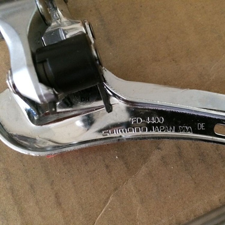 SHIMANO禧玛诺FD4400前拨链器31.8mm下拉前拨变速器