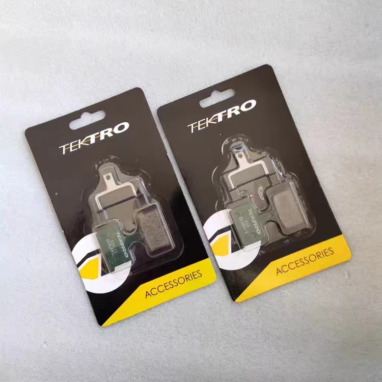 tektro彦豪来令片E10.11来令片 山地车碟刹 树脂金属刹车片 带弹簧 掉卡装