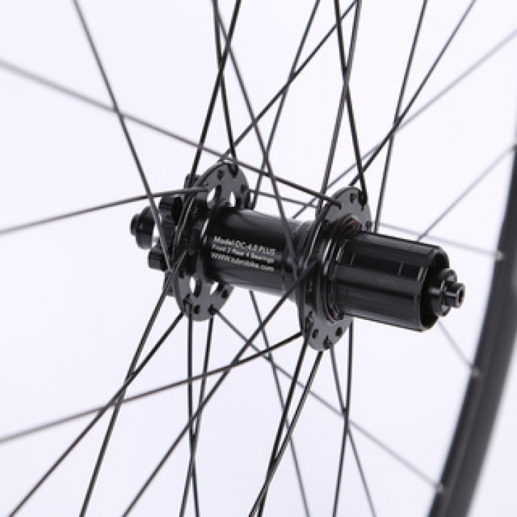 台湾展轮自行车轮组20寸碟刹公路车轮组骑行配件筒轴轮组4.0花鼓